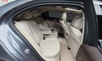 Mercedes-Benz E-Class 2017, 159513 км, за 18900000 KRW - фото 18