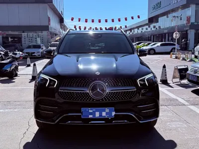 Mercedes-Benz 奔驰GLE(进口) 2024, 7800 км, за 588000 CNY