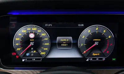 Mercedes-Benz E-Class 2017, 93021 км, за 20600000 KRW - фото 8