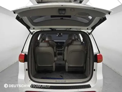 Kia Canival 2018, 184431 км, за 11990000 KRW - фото 19