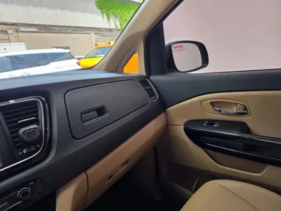 Kia Canival 2018, 79459 км, за 14000000 KRW - фото 14