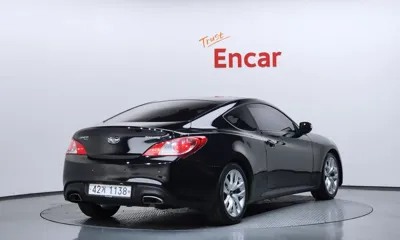 Hyundai Genesis 2014, 67429 км, за 8500000 KRW