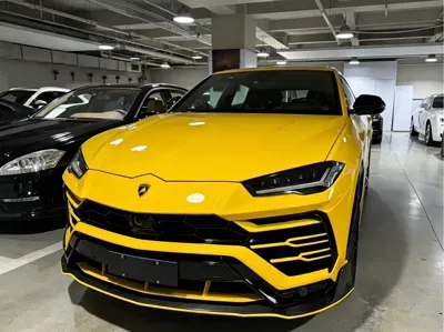 Lamborghini Urus · 2022 год
