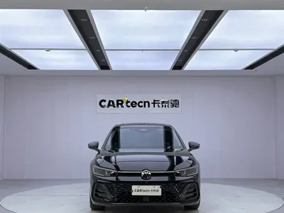 Volkswagen Passat 2025, 9000 км, за 152800 CNY - фото 8