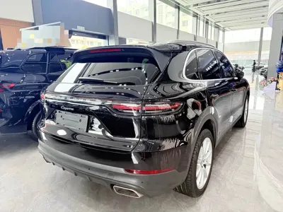 Porsche Cayenne 2018, 66000 км, за 290100 CNY - фото 8