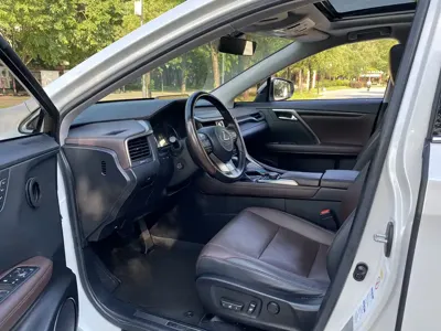 Lexus RX 2017, 103000 км, за 158000 CNY