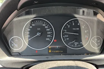 BMW 3 Series 2016, 107600 км, за 73336.49 CNY - фото 10