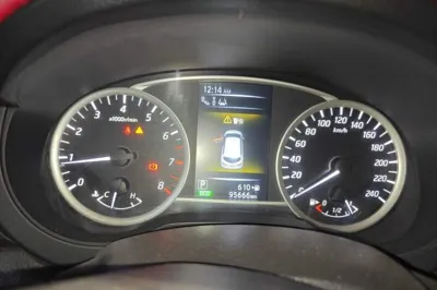Nissan Tiida 2016, 95600 км, за 39008.13 CNY - фото 11