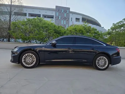 Audi A6 2020, 118379 км, за 21950000 KRW