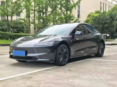 Tesla Model 3 · 2024 год