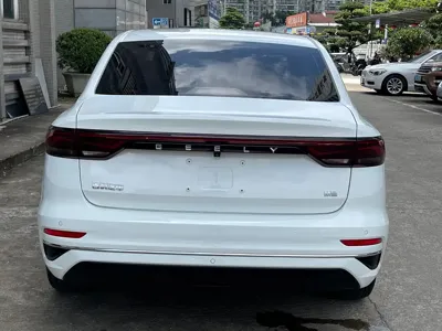 Geely Emgrand 2022, 40000 км, за 34500 CNY - фото 11