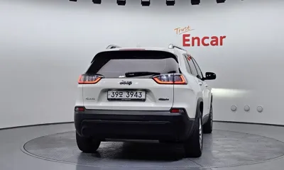 Jeep Cherokee 2019, 109193 км, за 11900000 KRW