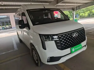 大通 V80 2024, 36400 км, за 86199 CNY