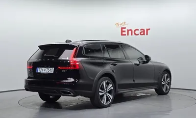Volvo V60 2021, 76151 км, за 29500000 KRW - фото 2