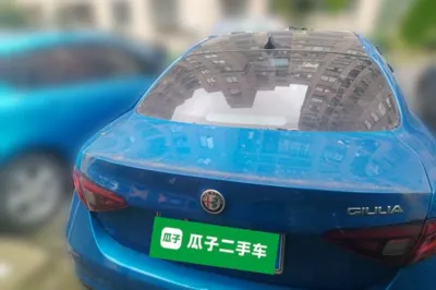 Alfa Romeo Giulia 2017, 80100 км, за 87804.17 CNY - фото 4
