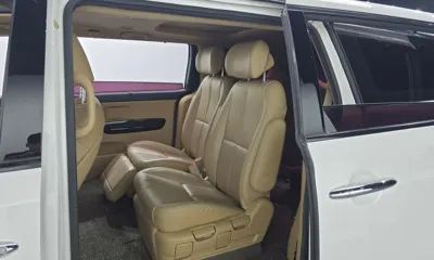 Kia Canival 2016, 188216 км, за 9200000 KRW - фото 12