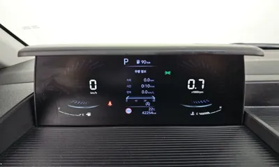 Hyundai Staria 2024, 42254 км, за 27600000 KRW - фото 8