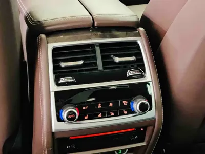 BMW 7 Series 2018, 80000 км, за 208800 CNY - фото 12