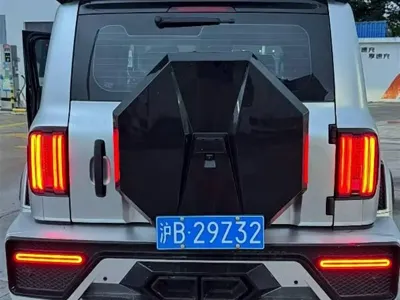 Tank Tank 300 2025, 8000 км, за 176000 CNY