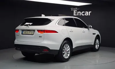 Jaguar F-Pace 2018, 166029 км, за 9890000 KRW - фото 2