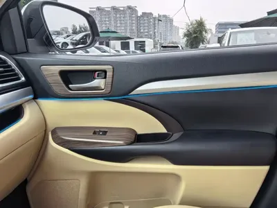 Toyota Highlander 2020, 60000 км, за 138800 CNY - фото 18