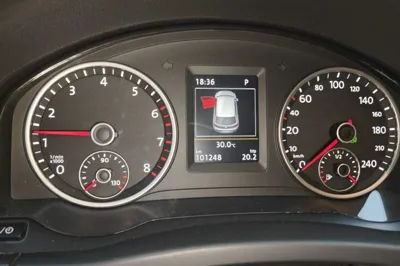 Volkswagen Tiguan 2015, 101199 км, за 47816.1 CNY - фото 18