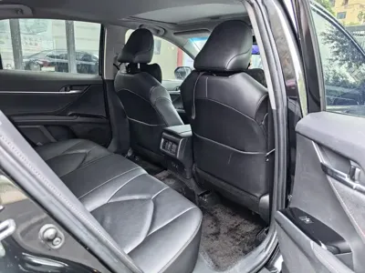 Toyota Camry 2019, 74000 км, за 75800 CNY - фото 10