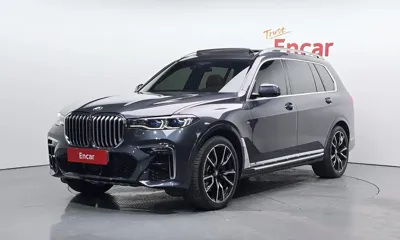 BMW X7 · 2021 год