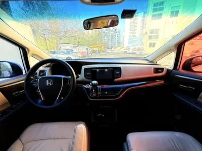 Honda Odyssey 2015, 110000 км, за 57800 CNY - фото 8