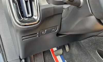 Volvo XC40 2022, 55599 км, за 30900000 KRW - фото 30