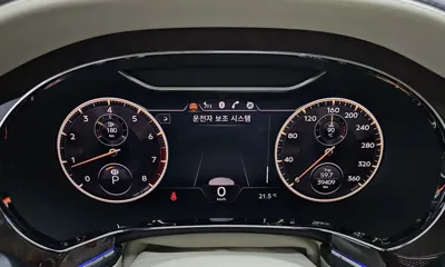 Bentley Flying Spur 2022, 39409 км, за 215000000 KRW - фото 8