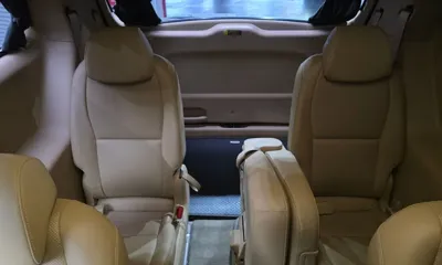 Kia Canival 2015, 51922 км, за 16500000 KRW - фото 19