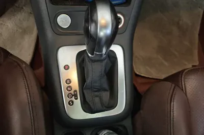 Volkswagen Tiguan 2015, 71500 км, за 48337.94 CNY - фото 14