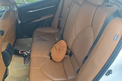 Toyota Camry 2019, 83100 км, за 92138.75 CNY - фото 17