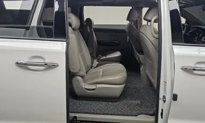 Kia Canival 2016, 129345 км, за 11200000 KRW - фото 20