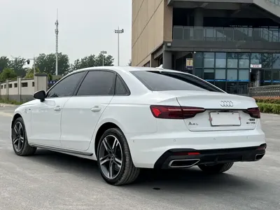 Audi A4L 2023, 63000 км, за 151800 CNY