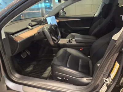 Tesla Model 3 2021, 74000 км, за 32000000 KRW - фото 8
