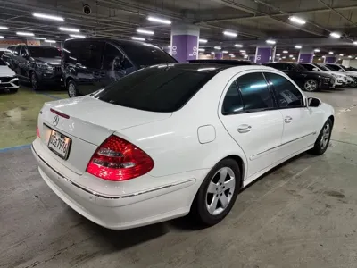 Mercedes-Benz E-Class 2005, 84700 км, за 9700000 KRW
