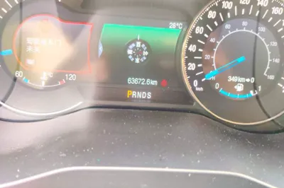 Ford Edge 2016, 63700 км, за 87980.53 CNY - фото 11
