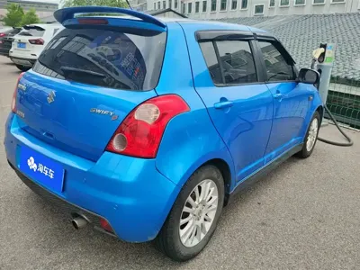 Suzuki Swift 2012, 123000 км, за 12000 CNY
