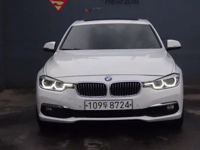 BMW 3-Series · 2016 год