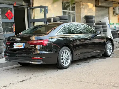 Audi A6L 2022, 29000 км, за 229899 CNY - фото 9
