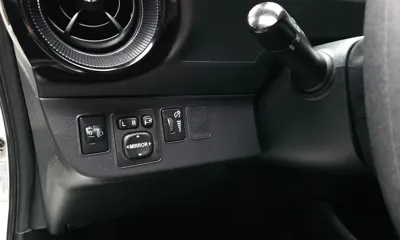 Toyota Prius 2019, 96882 км, за 12000000 KRW - фото 17