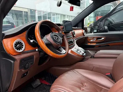 Mercedes-Benz Vito 2020, 79200 км, за 218000 CNY