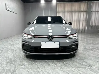 Volkswagen Golf 2022, 40000 км, за 149800 CNY