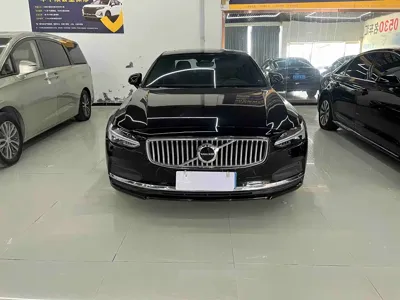 Volvo S90 · 2024 год