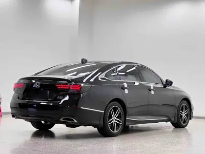 Honda Accord 2019, 80000 км, за 69800 CNY - фото 25