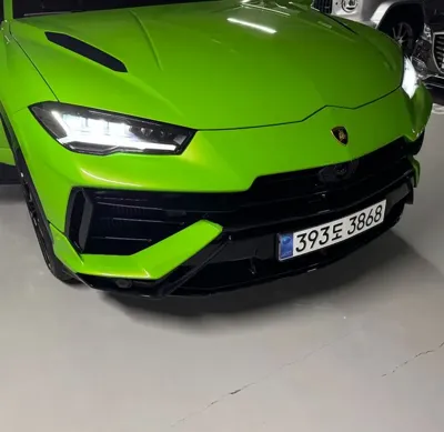 Lamborghini Urus · 2024 год