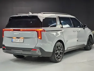 Kia Canival 2025, 34440 км, за 43500000 KRW