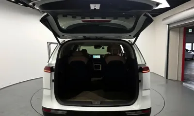 Kia Canival 2023, 31668 км, за 33200000 KRW - фото 20
